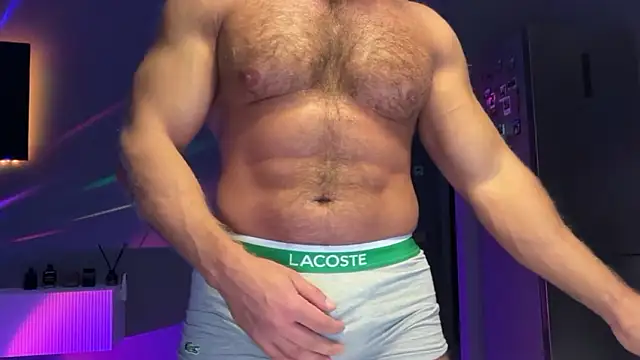 Snapshot of KarlosRichi chatting on January 16, 2026, 6:23 pm KarlosRichi online show from January 16, 2026, 6:23 pm