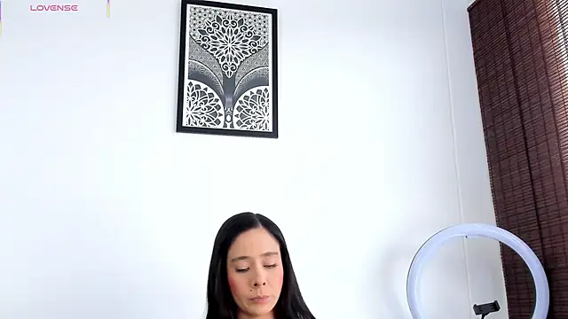 VeronicaTonu online show from October 25, 2025, 2:17 pm