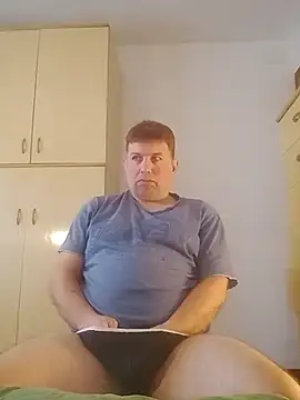 Olandese2682xh online show from April 22, 2026, 3:52 pm