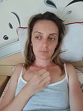 SophyGirl online show from May 26, 2026, 12:36 pm