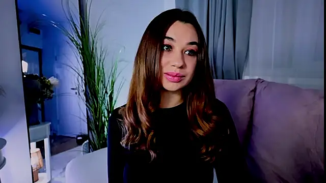 divetagrace online show from September 17, 2025, 8:44 pm