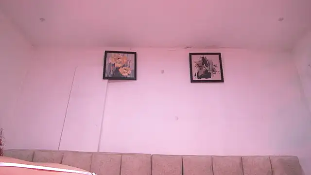 Snapshot of amber_demons2021 chatting on November 6, 2025, 10:03 pm amber demons2021 online show from November 6, 2025, 10:03 pm