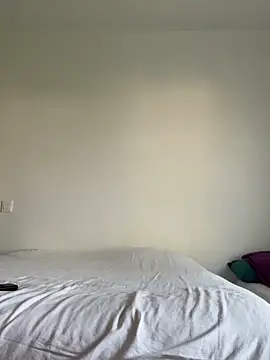 lyajoliee online show from January 14, 2026, 3:26 pm