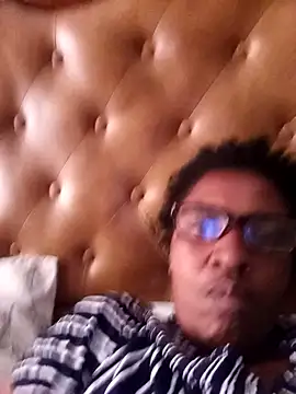 mashilling online show from November 12, 2025, 7:12 am