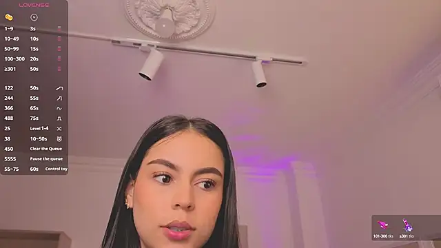 Snapshot of Aleejaa__ chatting on September 30, 2025, 12:11 pm Aleejaa online show from September 30, 2025, 12:11 pm