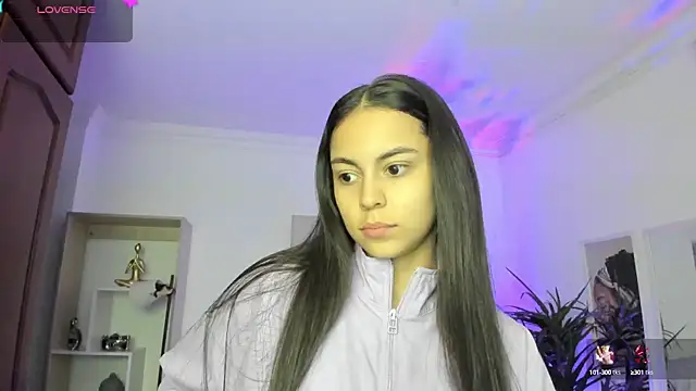 Snapshot of Aleejaa__ chatting on March 12, 2025, 11:21 am Aleejaa online show from March 12, 2025, 11:21 am