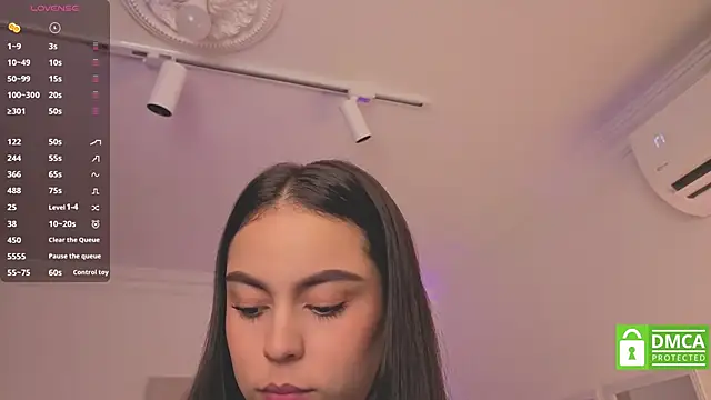 Snapshot of Aleejaa__ chatting on October 3, 2025, 12:06 pm Aleejaa online show from October 3, 2025, 12:06 pm