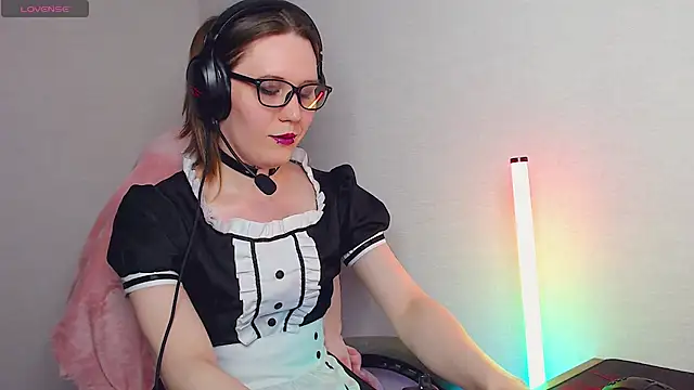 tracy cooper online show from February 22, 2025, 11:46 pm