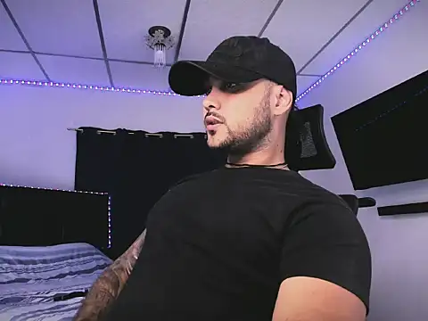 Sebas-hott online show from February 23, 2026, 12:01 am