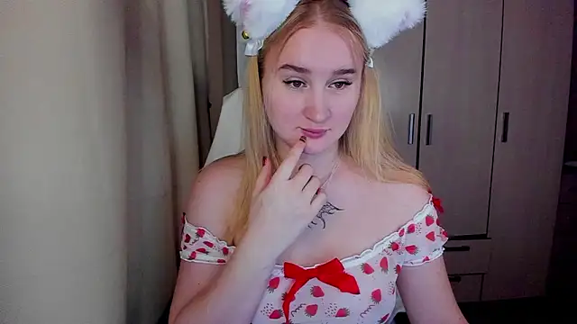 KeiraNight online show from February 14, 2026, 3:07 am