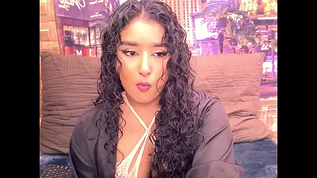 Snapshot of IndianAngel4u chatting on June 17, 2026, 7:02 pm IndianAngel4u online show from June 17, 2026, 7:02 pm