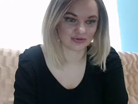 Snapshot of YourSweetJam chatting on September 11, 2025, 4:23 am YourSweetJam online show from September 11, 2025, 4:23 am