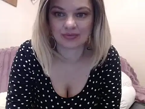 Snapshot of YourSweetJam chatting on October 11, 2025, 5:58 pm YourSweetJam online show from October 11, 2025, 5:58 pm