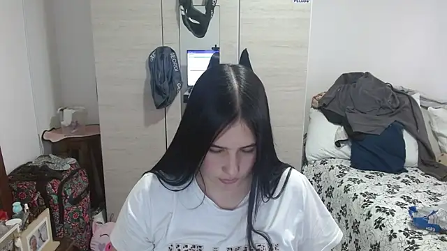 Naomi D online show from April 20, 2026, 10:00 pm