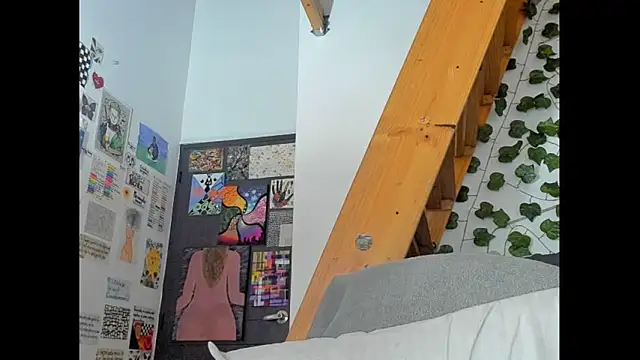 Snapshot of Ada_gales_ chatting on February 27, 2025, 11:37 pm Ada gales  online show from February 27, 2025, 11:37 pm