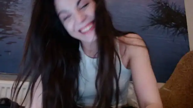Snapshot of AliceTailor chatting on March 20, 2025, 9:56 pm AliceTailor online show from March 20, 2025, 9:56 pm