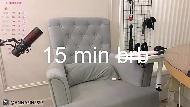 mistress anna dame online show from March 13, 2025, 7:17 pm