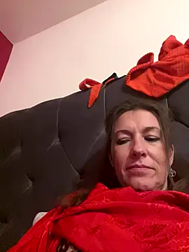 Lwhite1 online show from October 26, 2025, 7:14 pm