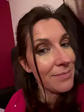 Lwhite1 online show from December 20, 2025, 10:34 pm