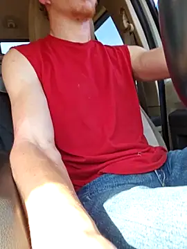 Snapshot of REDHAMMER_ chatting on September 10, 2025, 8:19 pm REDHAMMER  online show from September 10, 2025, 8:19 pm