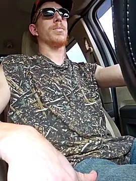 Snapshot of REDHAMMER_ chatting on October 1, 2025, 8:13 pm REDHAMMER  online show from October 1, 2025, 8:13 pm