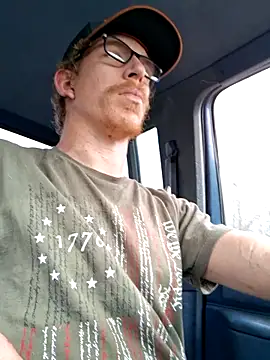 REDHAMMER  online show from March 22, 2026, 9:05 pm