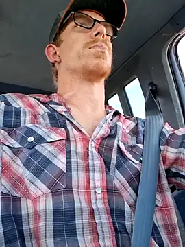 REDHAMMER  online show from April 30, 2026, 8:57 pm