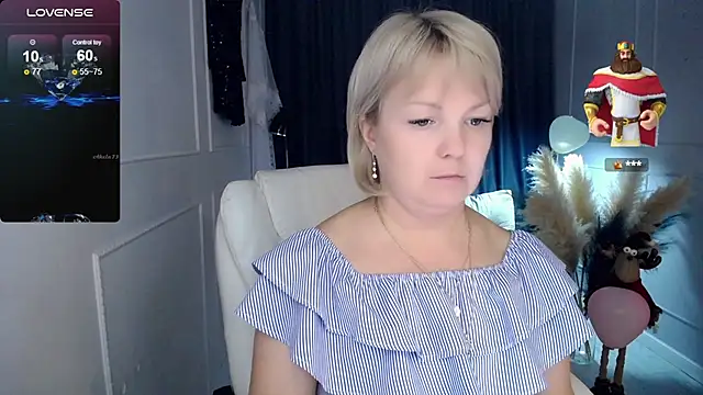 Snapshot of Juarnea chatting on February 24, 2025, 8:14 pm Juarnea online show from February 24, 2025, 8:14 pm