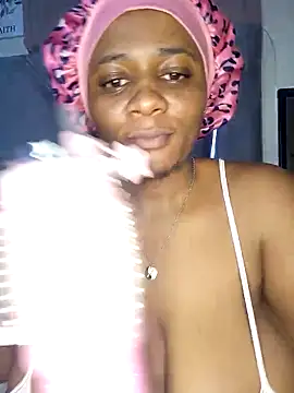 Snapshot of CocoBootyyy chatting on December 3, 2025, 1:06 am CocoBootyyy online show from December 3, 2025, 1:06 am