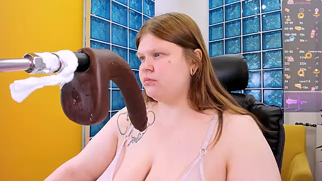 AuroraDemoni online show from March 8, 2025, 6:54 am