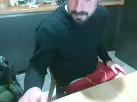 giorgakaci69 online show from January 20, 2025, 10:37 pm