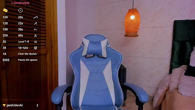 Taiissa  online show from March 15, 2025, 11:17 pm