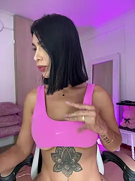 Dj scarlettmorreti online show from August 5, 2026, 7:19 pm