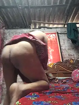 HotSexyBoudi online show from October 27, 2025, 9:10 am