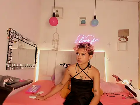 lilith horny online show from April 18, 2026, 7:07 pm