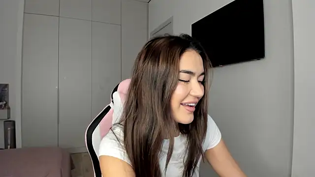 Shineel online show from February 10, 2026, 5:06 am