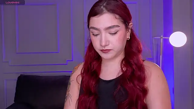 ViolettCastel online show from March 13, 2026, 7:08 pm