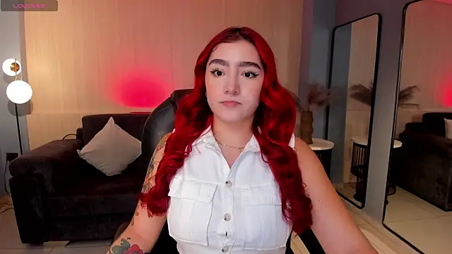 ViolettCastel online show from October 27, 2025, 7:15 pm