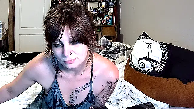 ZeelaXoXo online show from March 2, 2026, 6:58 am