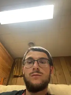 Snapshot of hungkubenski chatting on October 13, 2025, 12:34 am hungkubenski online show from October 13, 2025, 12:34 am