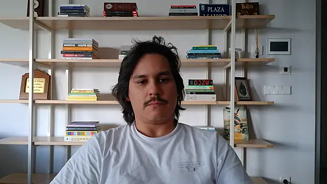 nick788622 online show from May 15, 2026, 3:32 pm