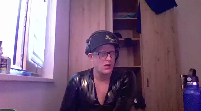 Bigthroaterboy online show from March 3, 2025, 4:05 pm