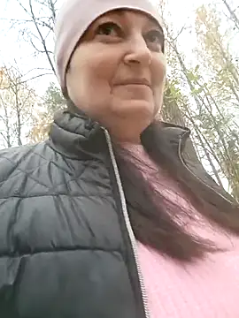 Snapshot of Women-pleasures chatting on October 21, 2025, 7:19 am Women-pleasures online show from October 21, 2025, 7:19 am