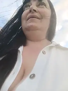 Snapshot of Women-pleasures chatting on June 9, 2026, 5:14 pm Women-pleasures online show from June 9, 2026, 5:14 pm