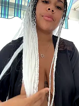 Snapshot of HaileyDiana chatting on September 9, 2025, 9:19 am HaileyDiana online show from September 9, 2025, 9:19 am