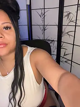 Snapshot of HaileyDiana chatting on February 26, 2025, 7:34 am HaileyDiana online show from February 26, 2025, 7:34 am