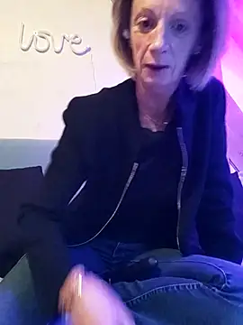 tatianasexymilf online show from April 9, 2026, 7:20 pm