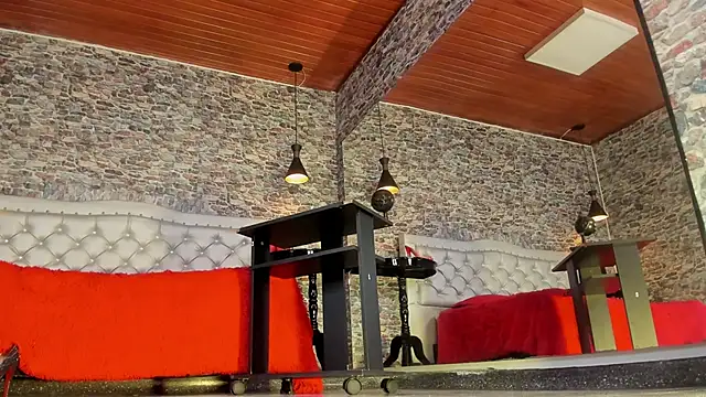 MissAgata online show from February 12, 2026, 7:57 pm