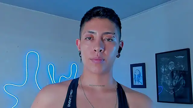 Aleja1214 online show from September 10, 2025, 11:26 pm