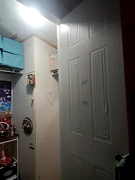 vvictoria xxx online show from April 29, 2026, 9:02 am